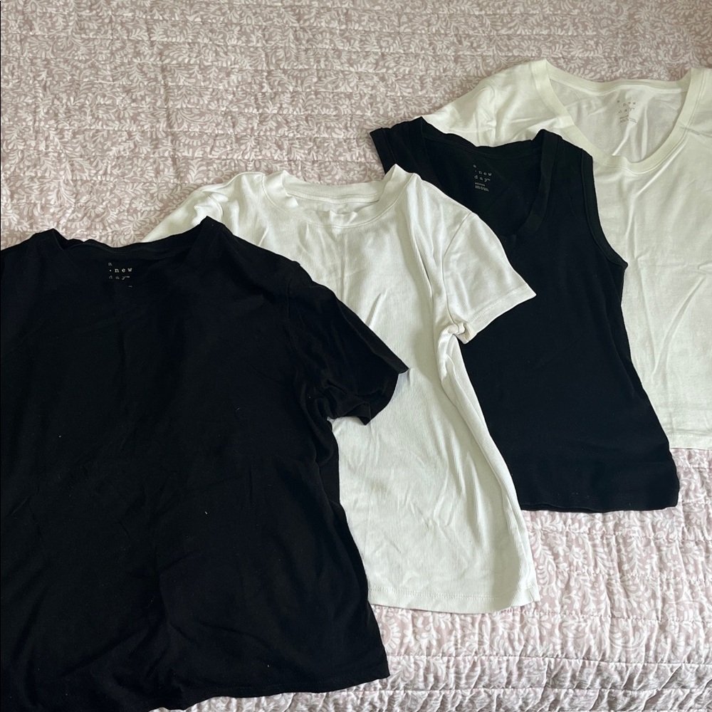 Assorted A New Day Black and White T-Shirt Set